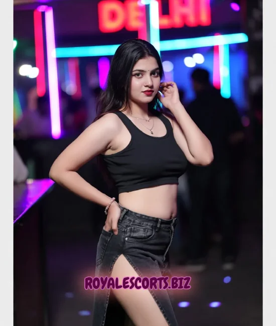 Ananya Vashi ki Randi